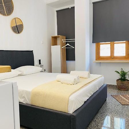 Homdwell Fine Living 2 Apartment Ermoupoli Bagian luar foto