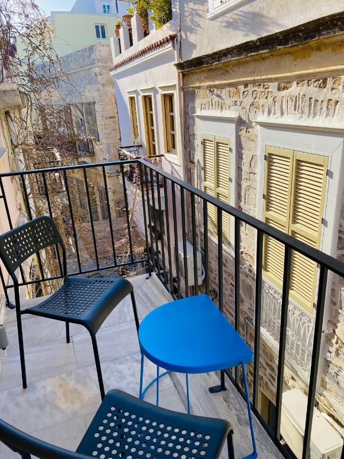 Homdwell Fine Living 2 Apartment Ermoupoli Bagian luar foto