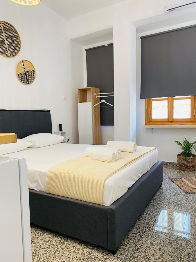 Homdwell Fine Living 2 Apartment Ermoupoli Bagian luar foto