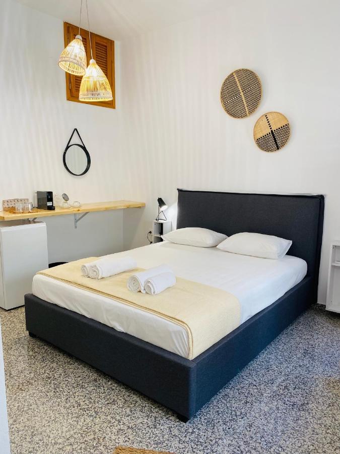 Homdwell Fine Living 2 Apartment Ermoupoli Bagian luar foto